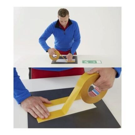 Cinta de plástico de doble cara TESA 4970, ideal para uniones permanentes en superficies difíciles, disponible en Fullcintas Chile.